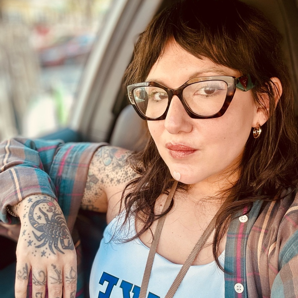 Meet your Posher, Candice